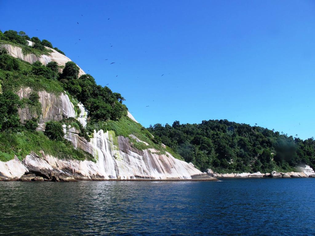 Suites Cantinho Da Pedra Abraão Cameră foto
