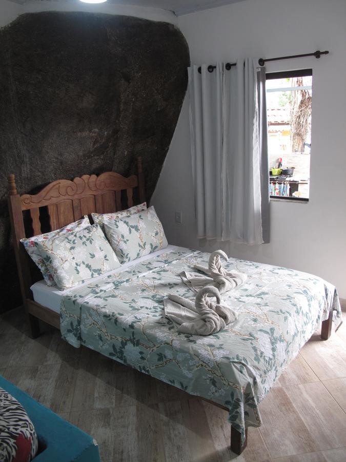 Suites Cantinho Da Pedra Abraão Exterior foto
