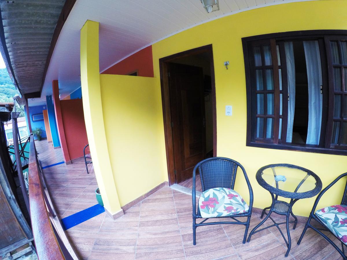 Suites Cantinho Da Pedra Abraão Exterior foto